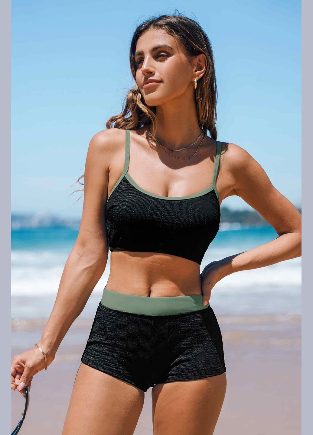 Черный летний купальник CUPSHE