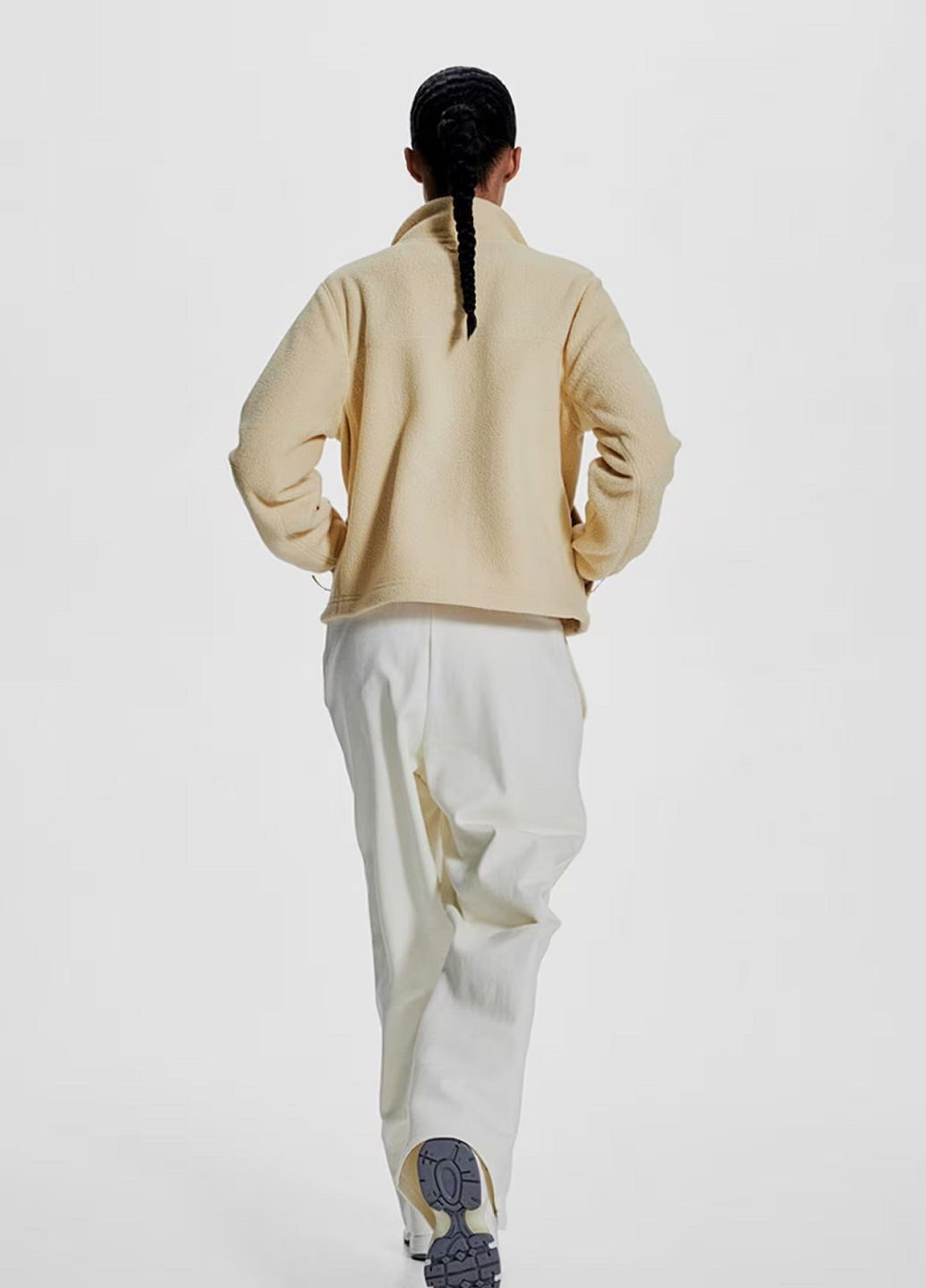 Бежева демісезонна куртка H&M