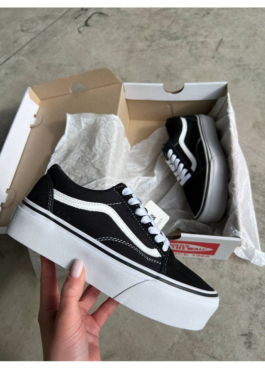 Черно-белые всесезонные кроссовки old skool platform Vans