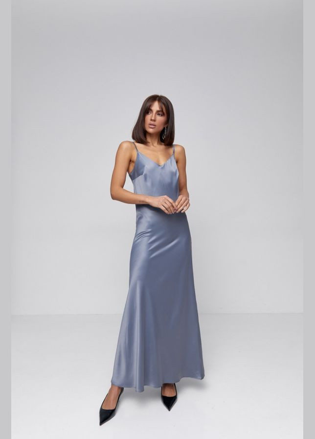 Світло-сіра святковий жіноча довга шовкова сукня на бретельках (3053) Triko Bakh