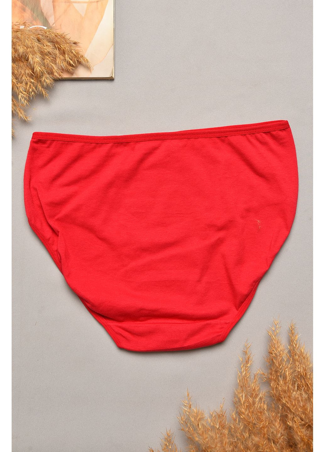 Труси жіночі напівбатальні червоного кольору Let's Shop (364485024)
