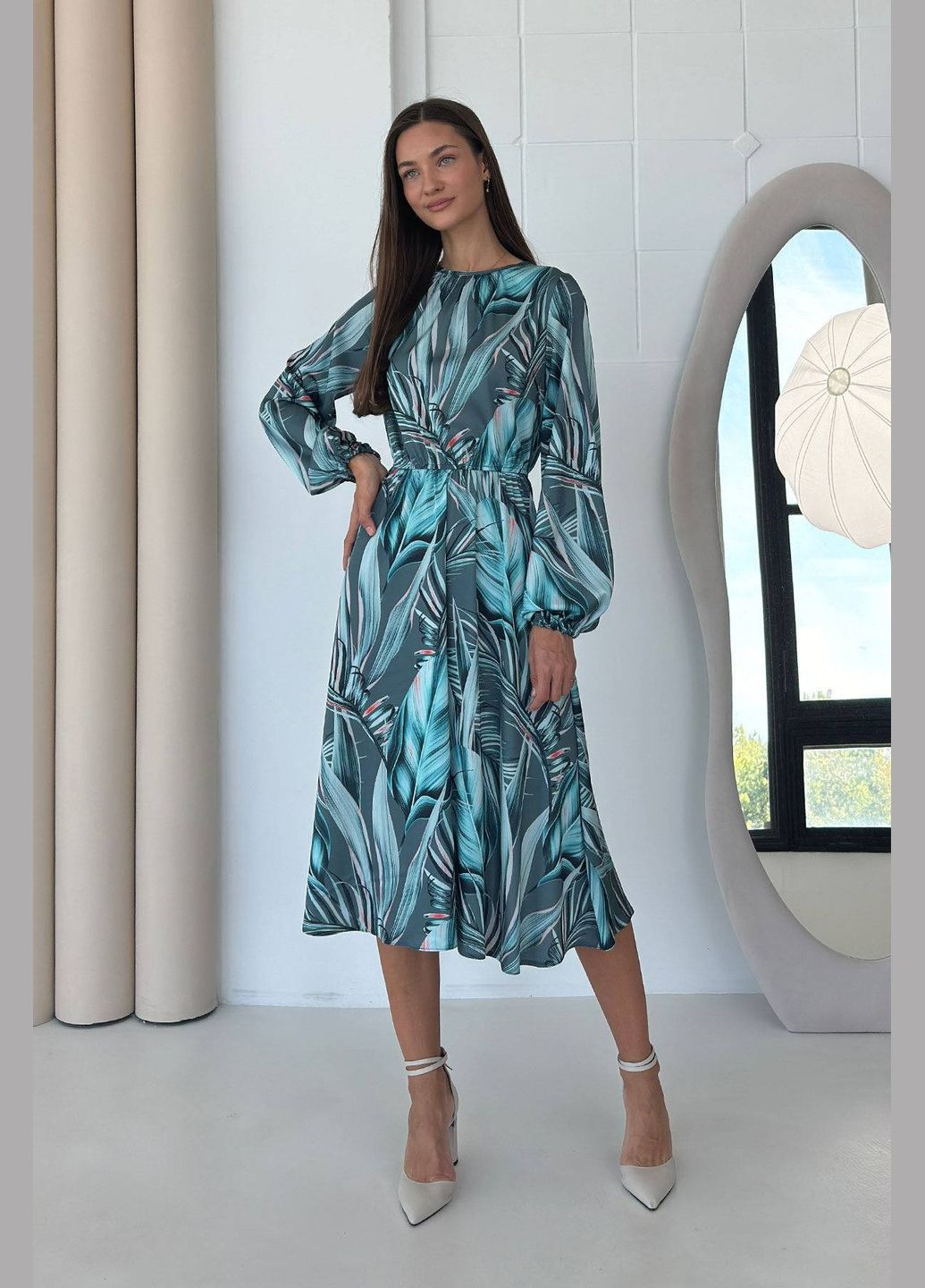 Бирюзовое деловое, повседневный, праздничный, кэжуал платье Nenka с цветочным принтом