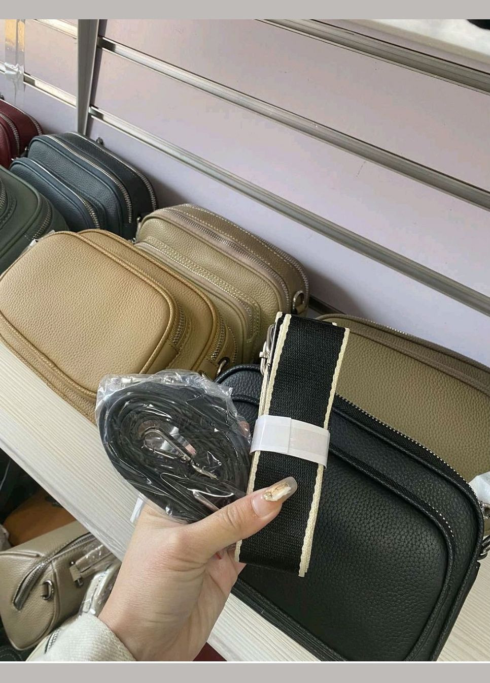 Сумка кожаная на 2 ручки Vishnya (293595489)