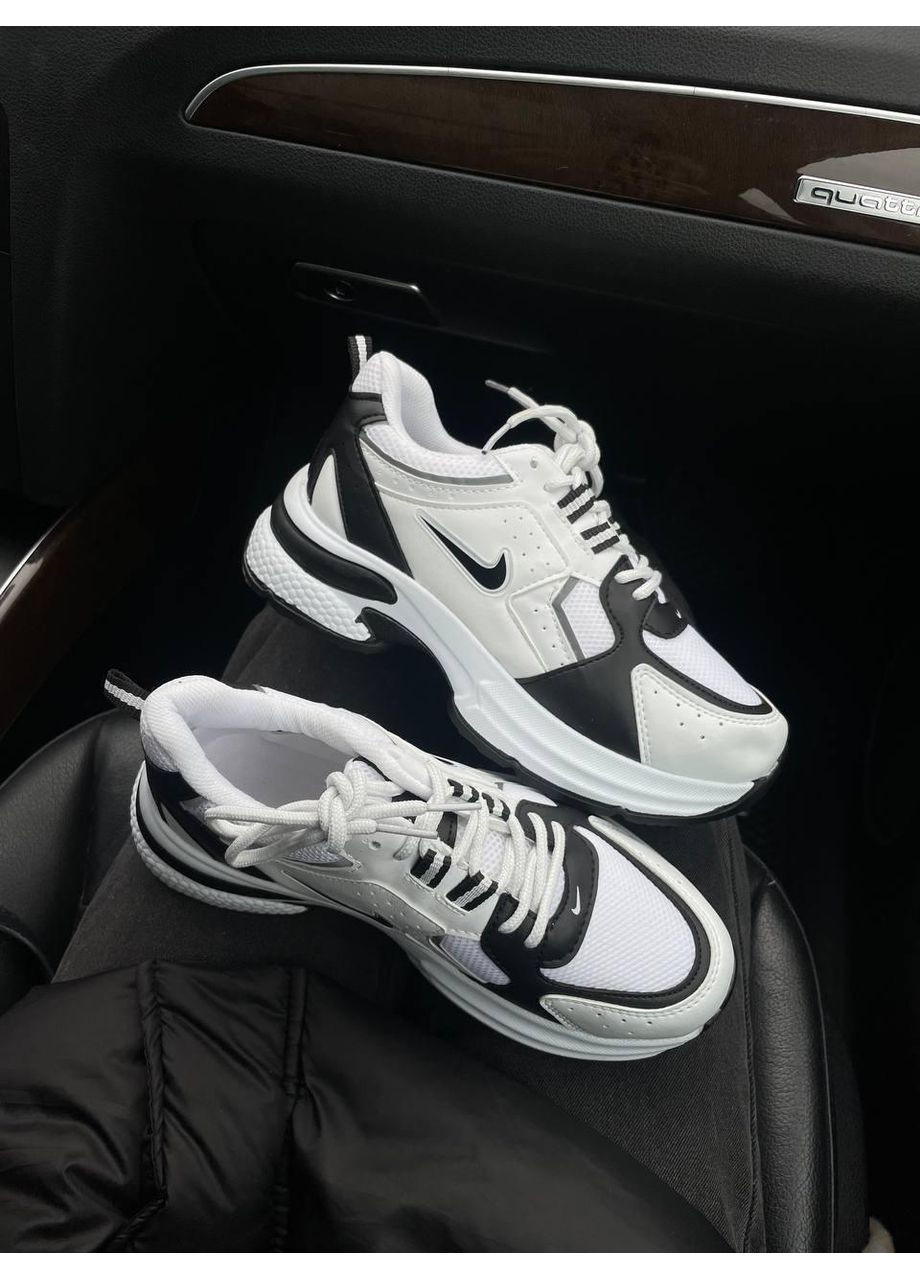 КРОСІВКИ ЖІНОЧІ NIKE PRO BLACK WHITE 2.0 НАЙК No Brand чорні демісезони (367167540)