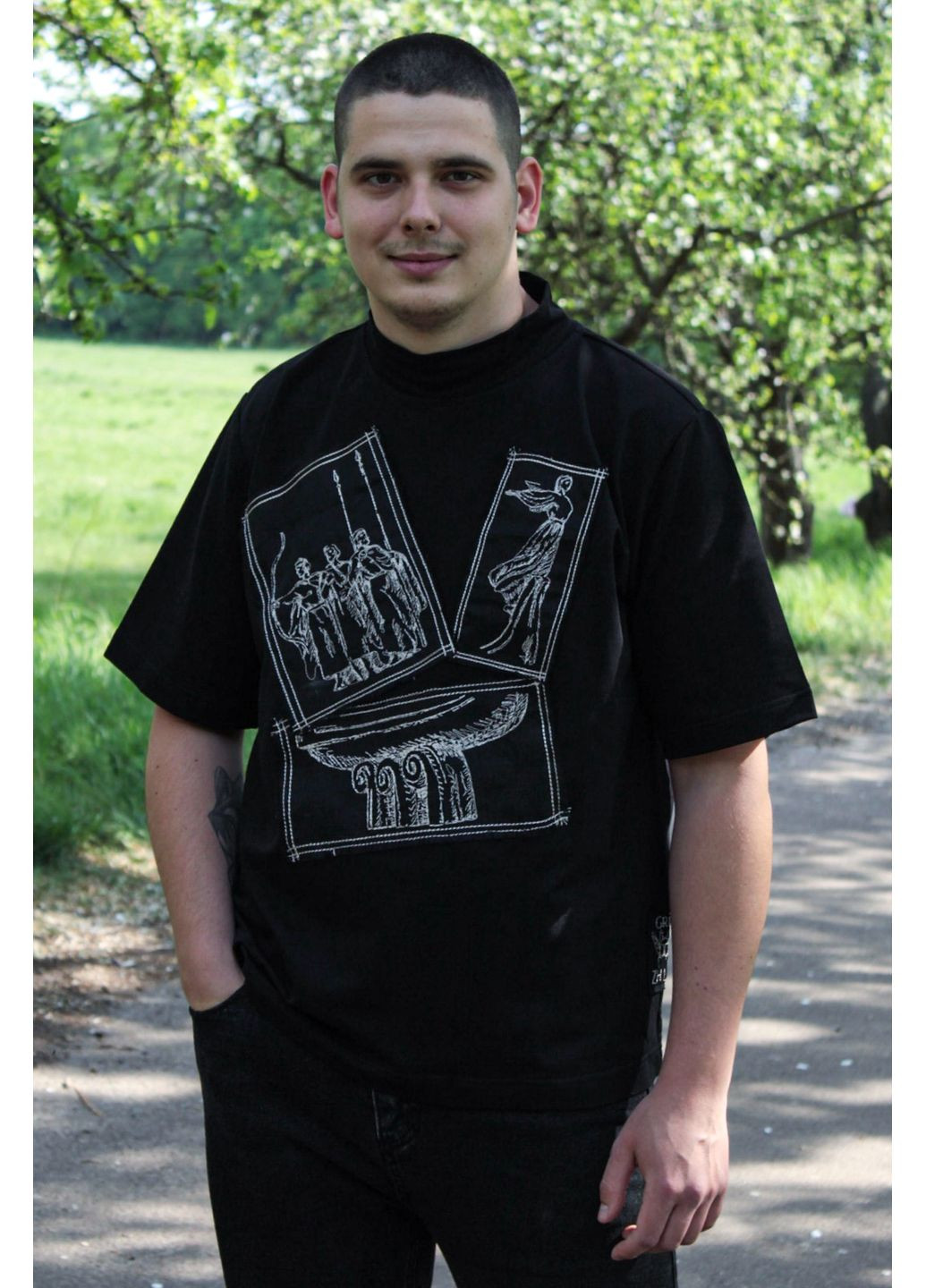 Футболка унисекс с вышивкой "Учредители Киева" Gridzhuk.brand (330982672)