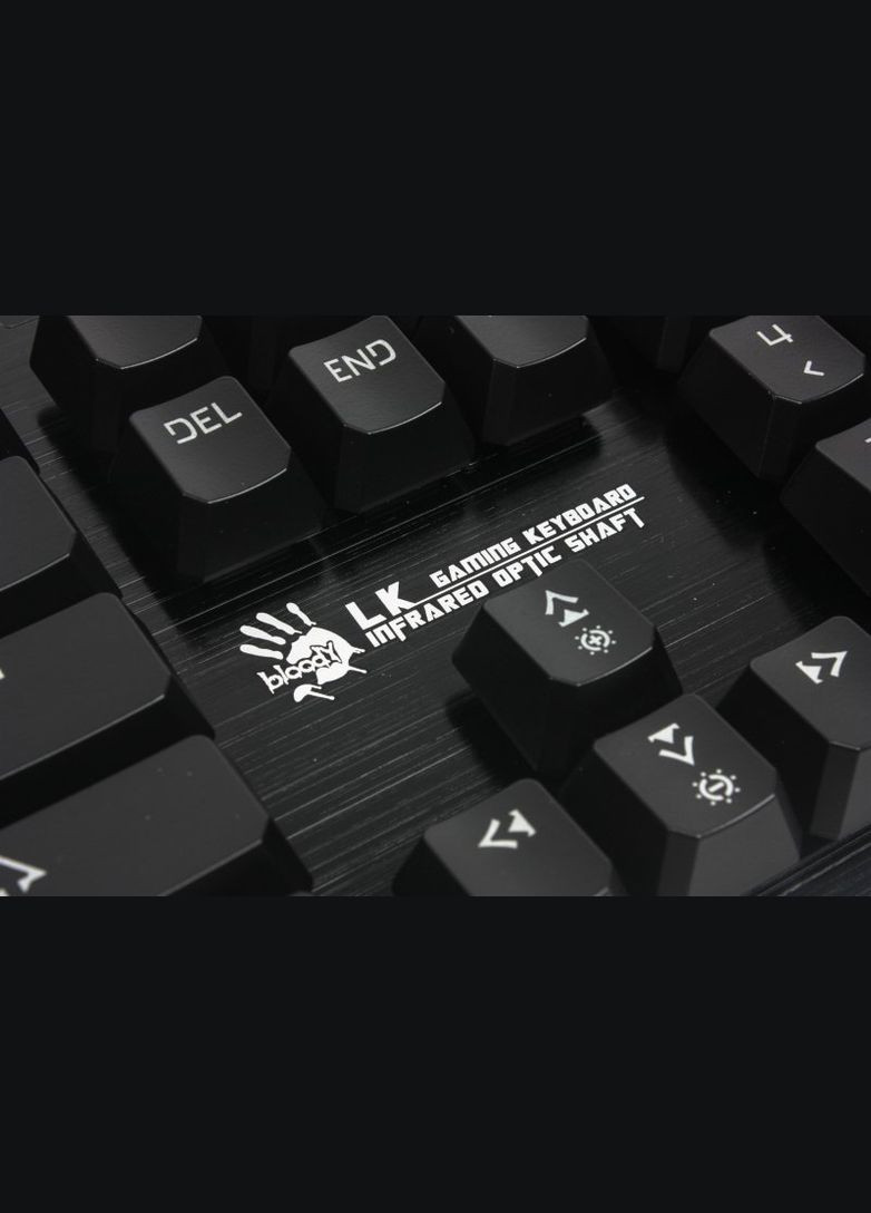 Механическая клавиатура Bloody B820R игровая, USB, LED-подсветка, Full Light Strike Red A4Tech (333825070)