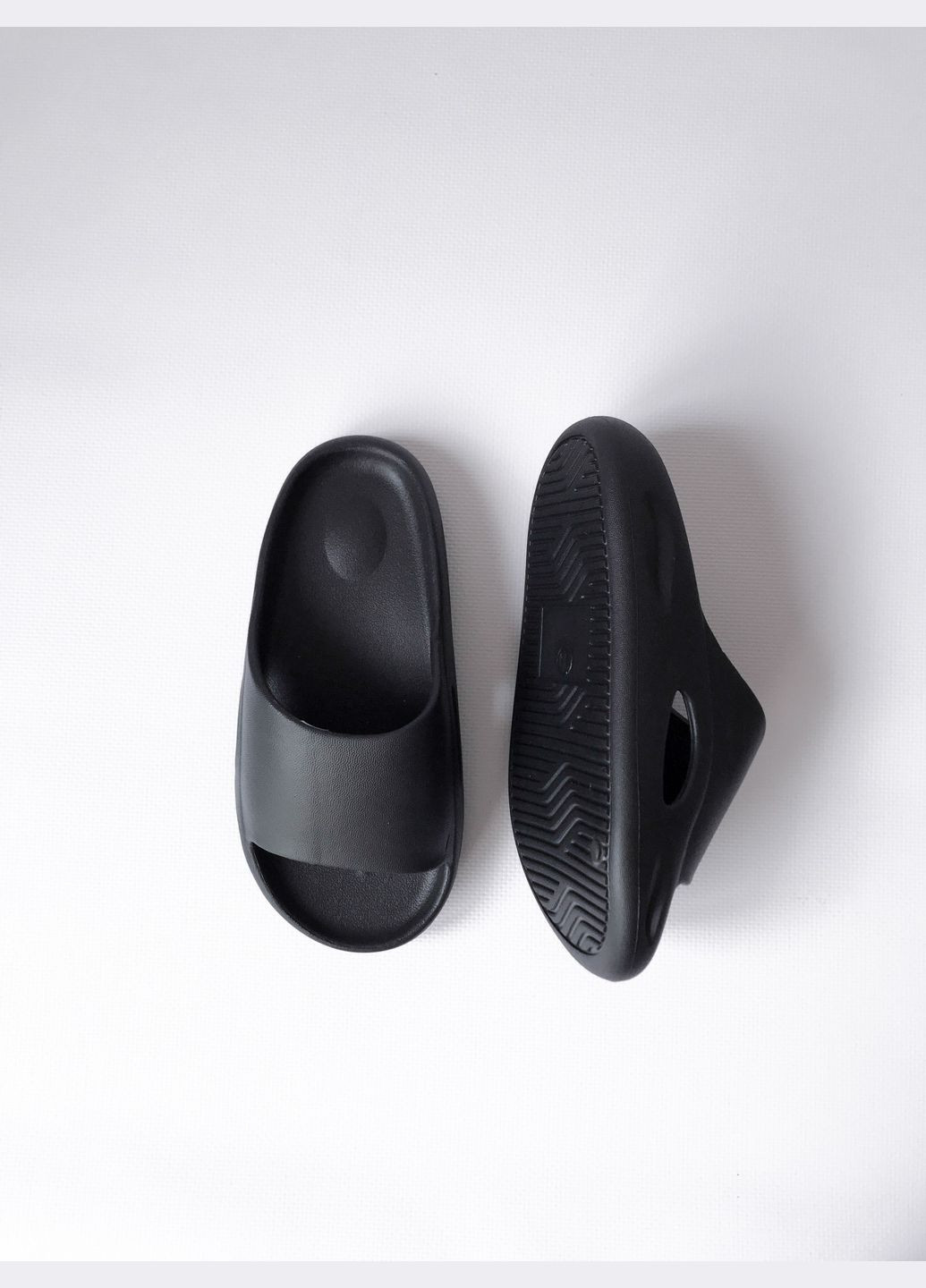 Дитячі шльопанці 30 р 18 см чорний артикул Ш23 Jomix (293942614)