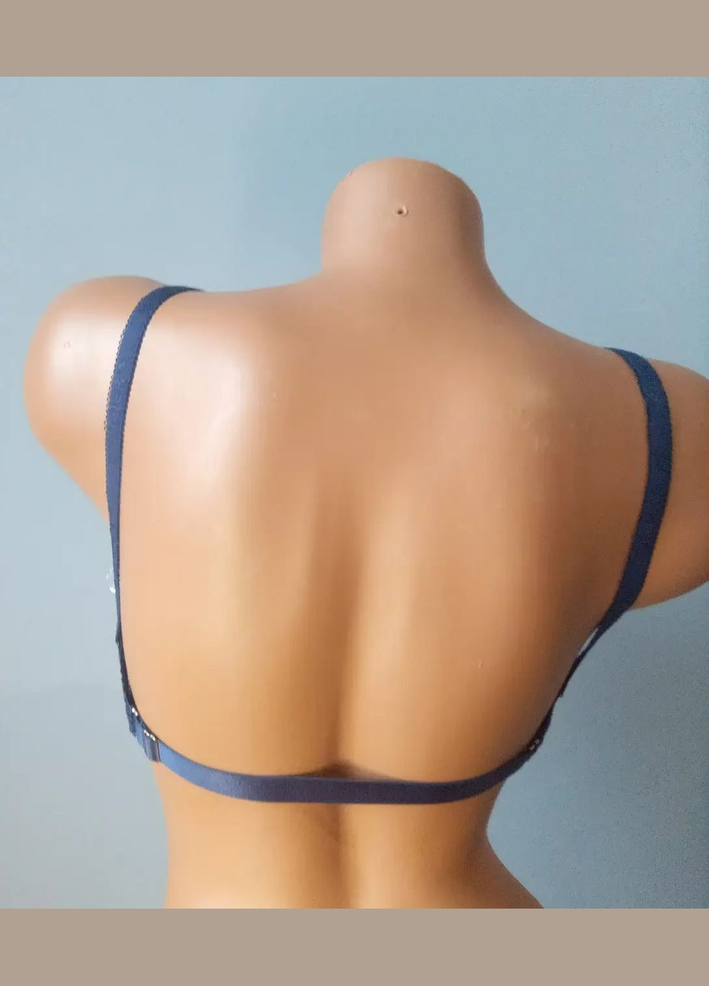 Синій бюстгальтер чашка b (2) для відкритих платтів на великому пуш-апі (маломірить) з додатковою силіконовою спиною Biweier