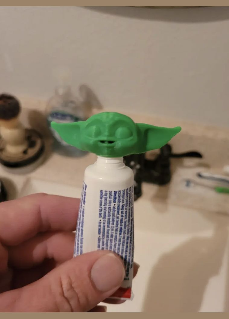 Насадка на зубну пасту "Йода" UA3D (303713018)