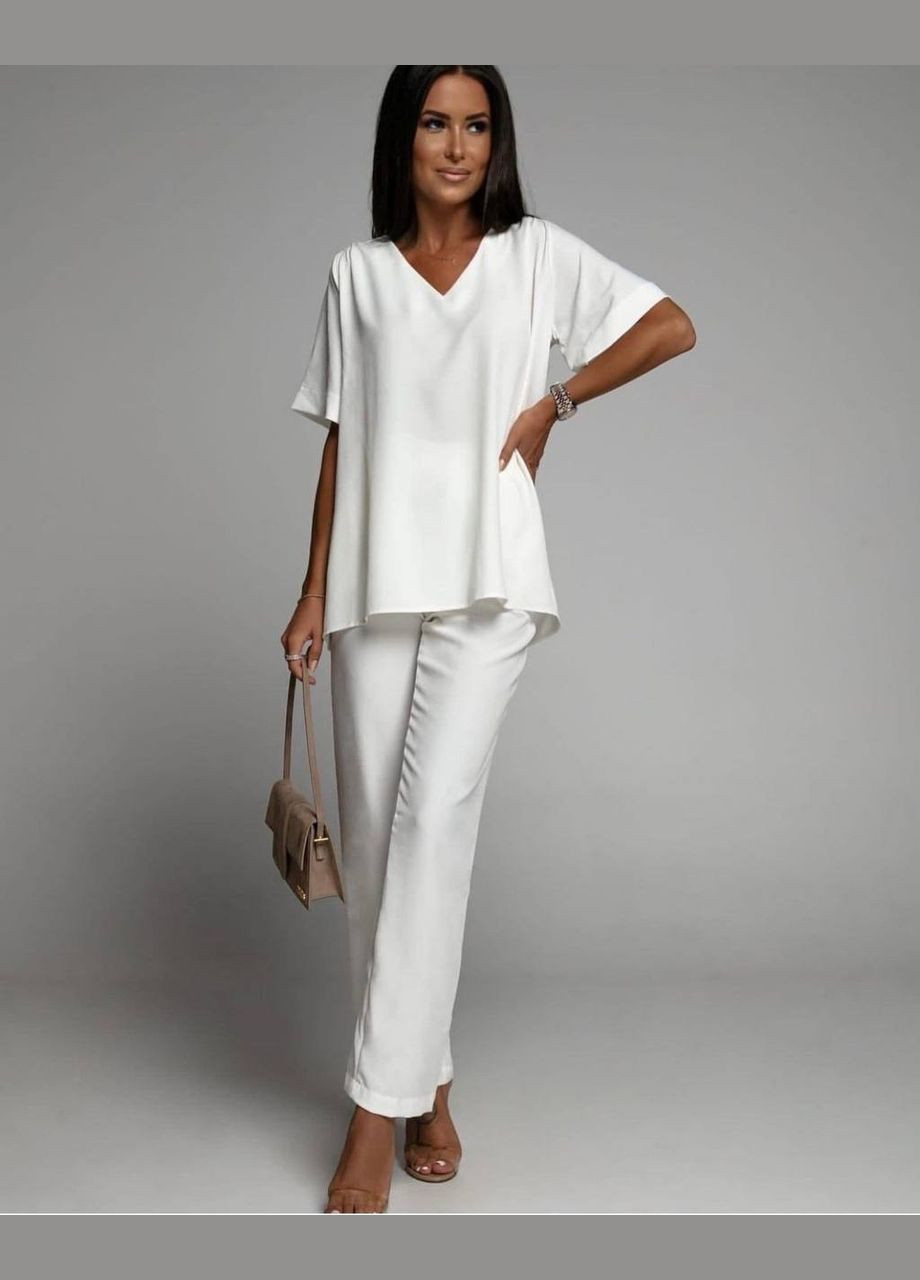 Женский костюм-двойка цвет белый р.42/44 453563 New Trend (286330098)