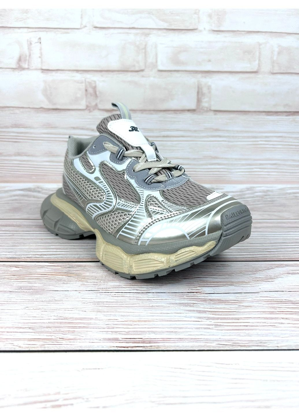 Жіночі кросівки сірі низькі демісезонні кросівки спортивні із текстилю на масивній підошві для прогулянок No Brand сірі демісезони (361970609)