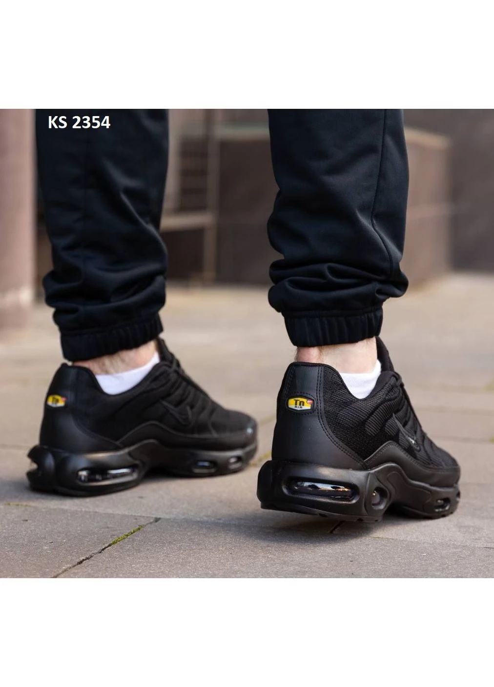 КРОССОВКИ ЖЕНСКИЕ NIKE AIR TN MAX PLUS BLACK НАЙК АИР МАКС ТН ПЛЮС ЧЕРНЫЕ No Brand чёрные демисезоны (392006683)