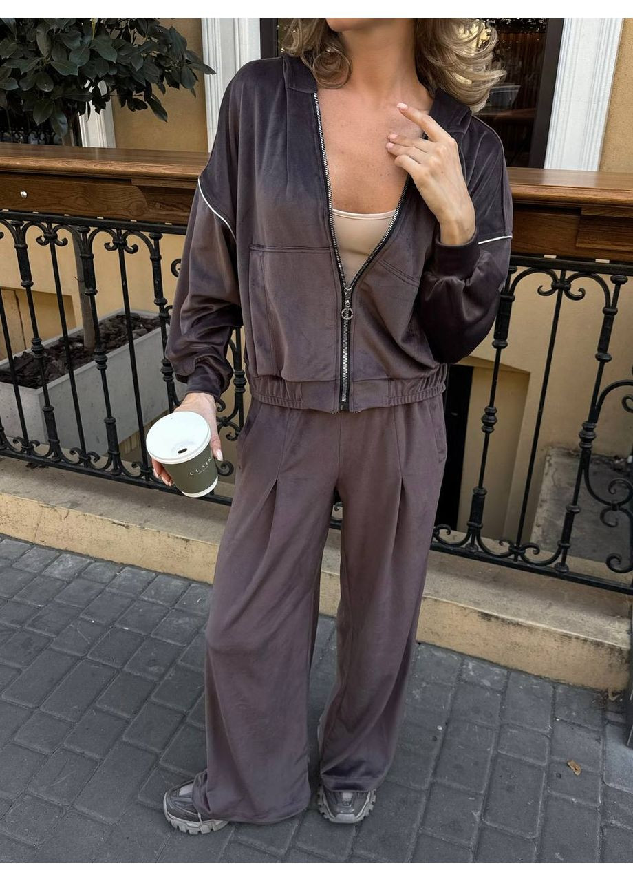 Жіночий костюм з плюшевого велюру Україна (355889433)