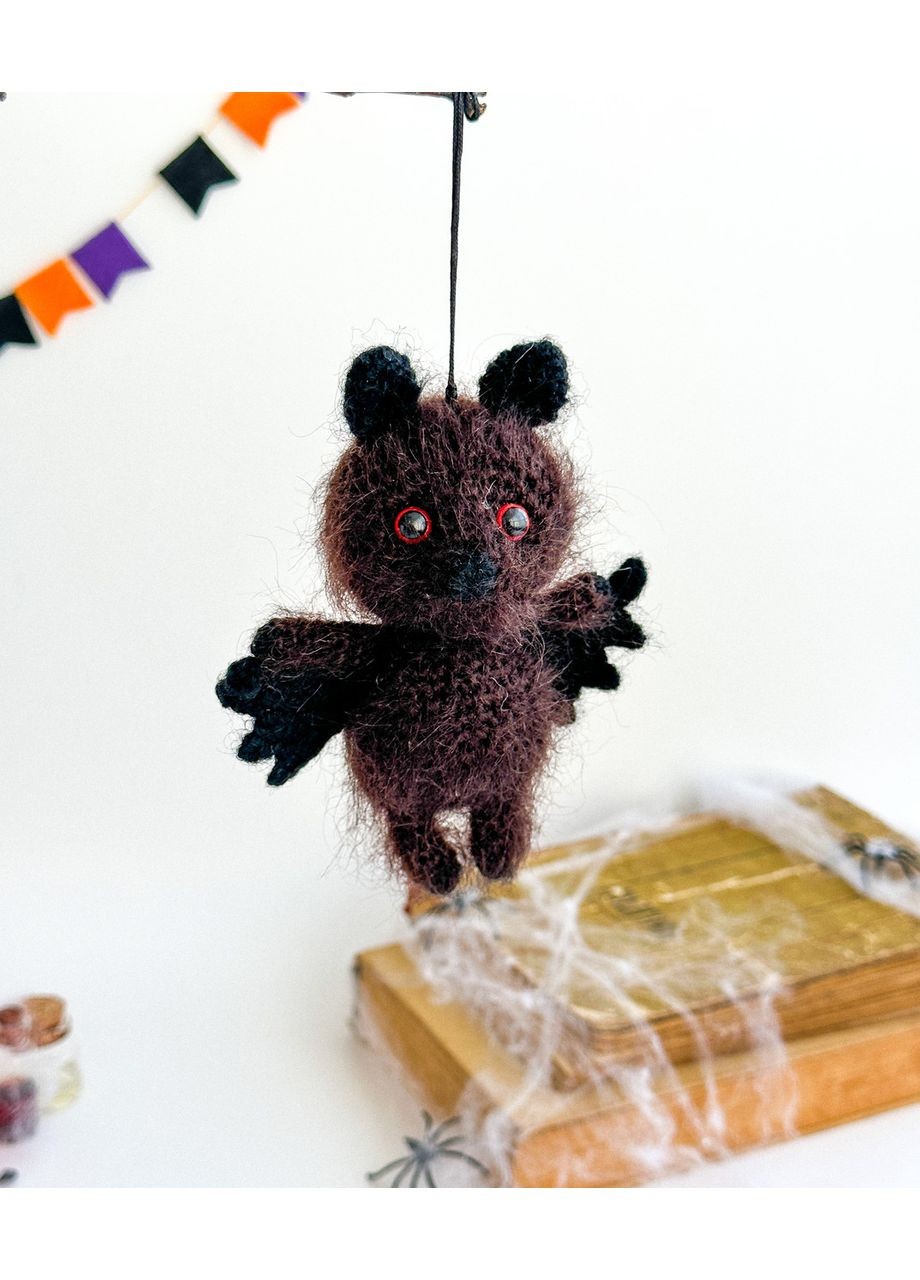 Вязаный крючком аксессуар для машины Летучая мышь 12 см, игрушка амигурумы, подвеска в авто. No Brand (352474128)