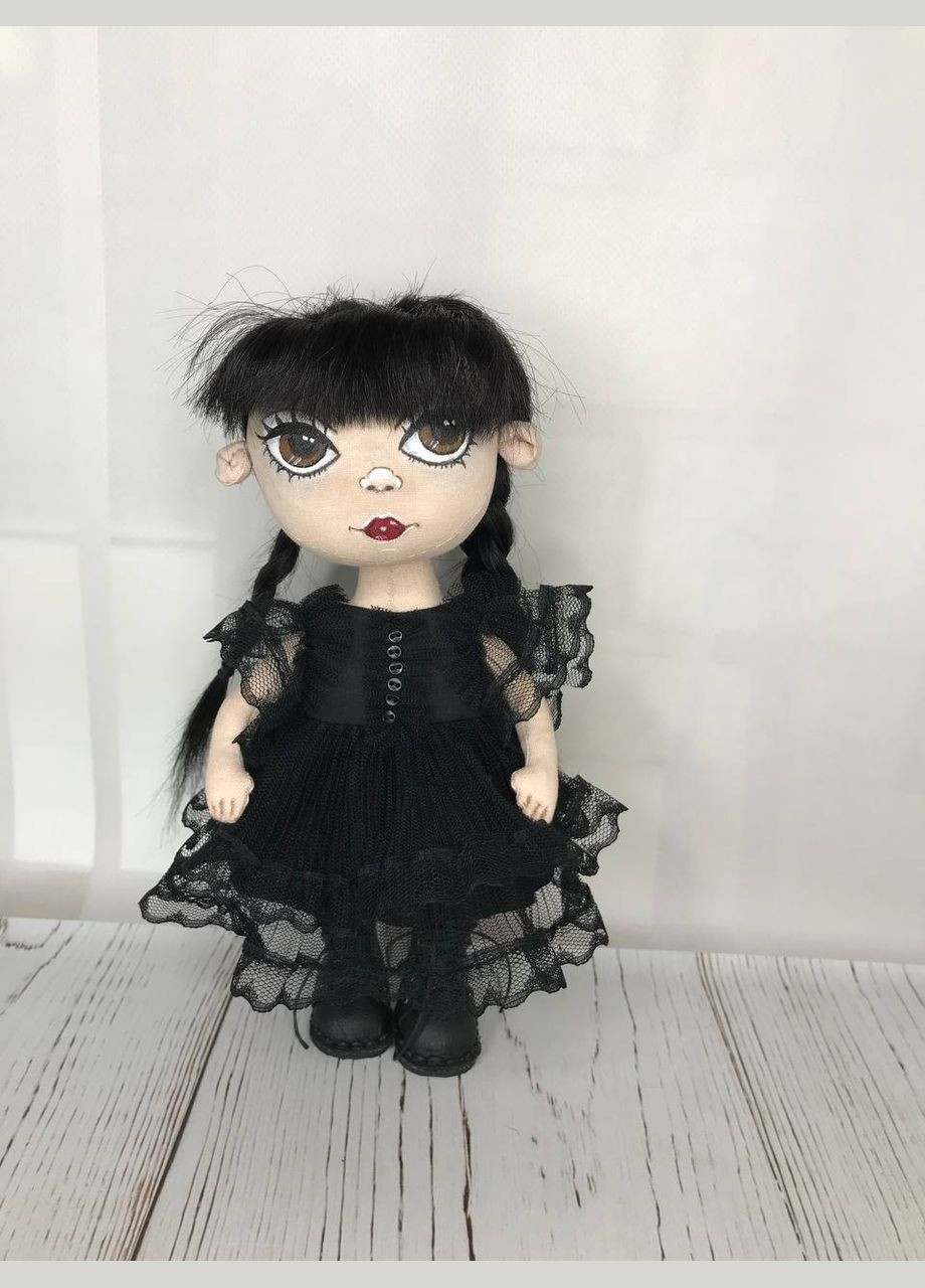 Авторська текстильна лялька для дівчаток ручної роботи інтер`єрна Wednesday Addams Венздей 24см No Brand (337348965)