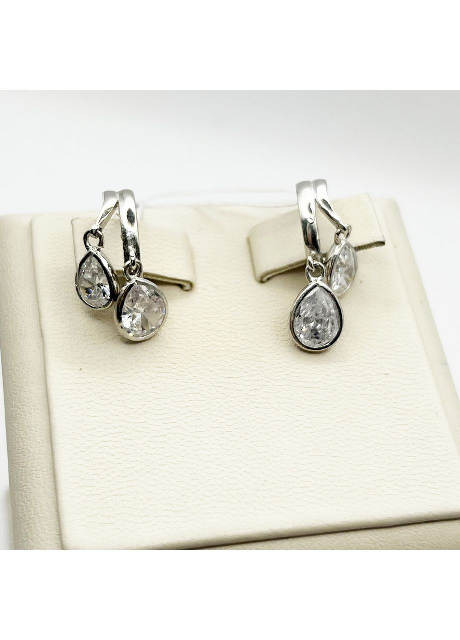 Сережки-кільця срібні з кубічним цирконієм 4,4 г No Brand (369737046)