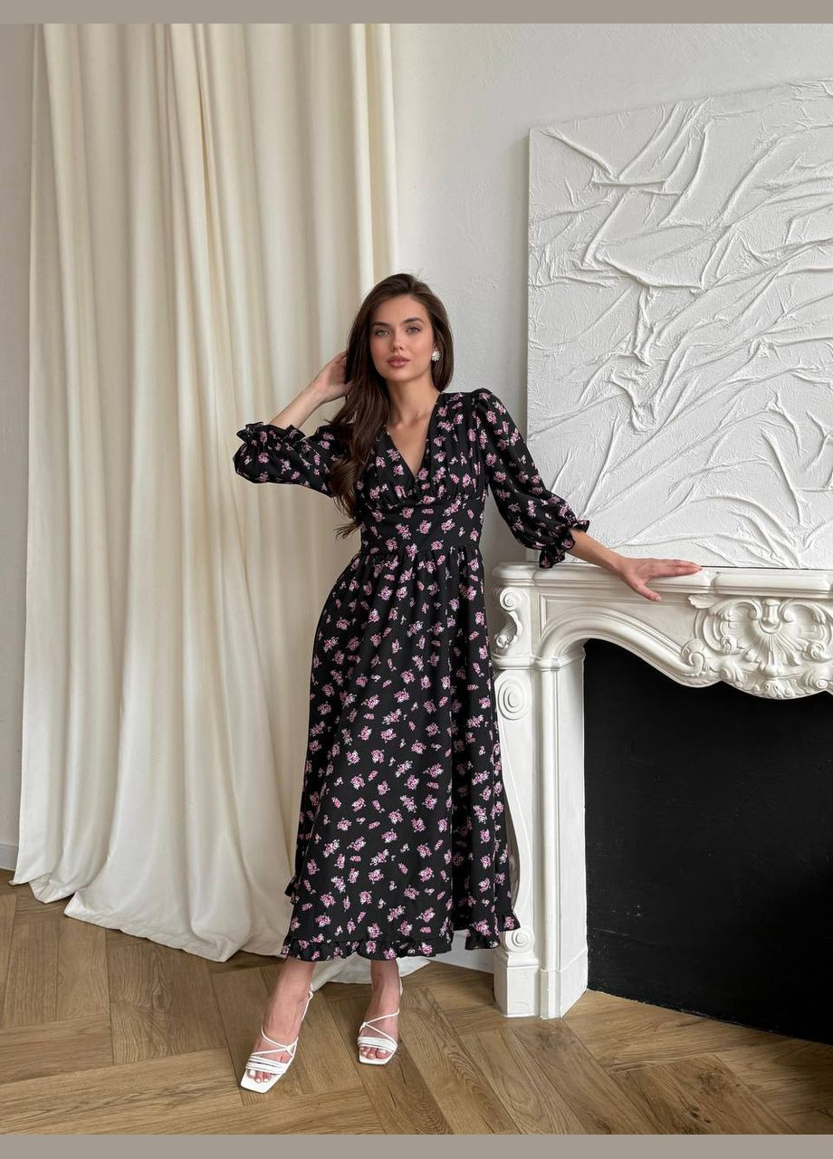 Черное повседневный, кэжуал платье в цветочный принт No Brand с цветочным принтом