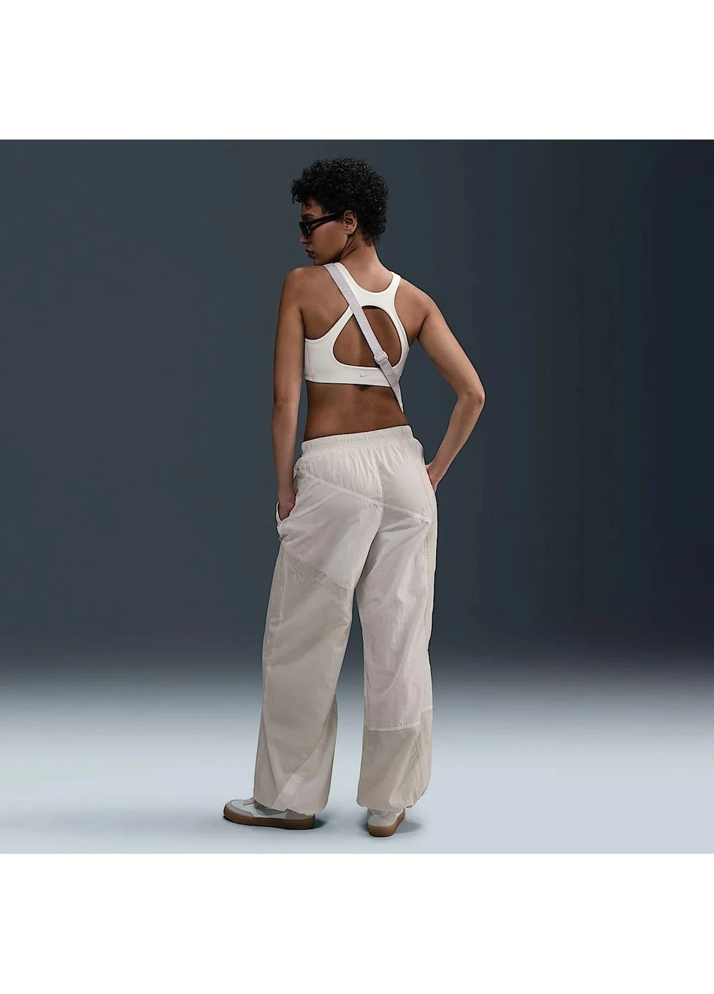 Штани жіночі Sportswear Beige Nike (391386344)