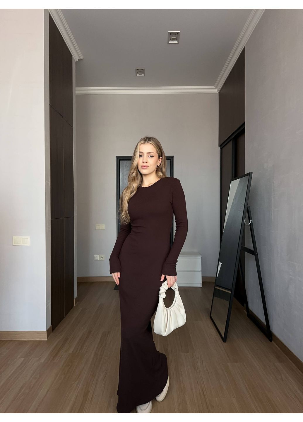 Темно-коричневое праздничный, повседневный платье силуэтная Avanti однотонное