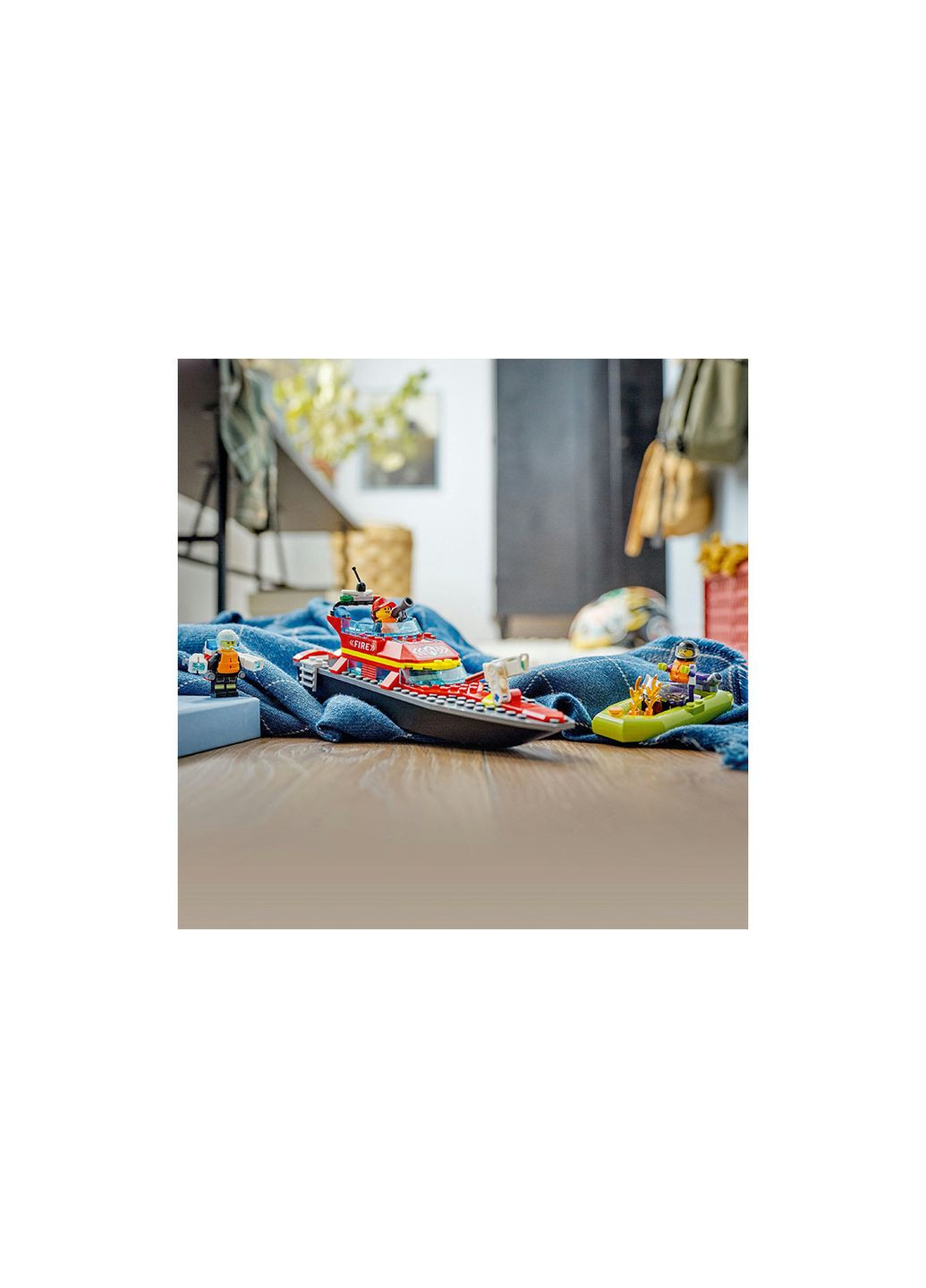 City Лодка пожарной бригады 144 детали (60373) Lego (304055051)