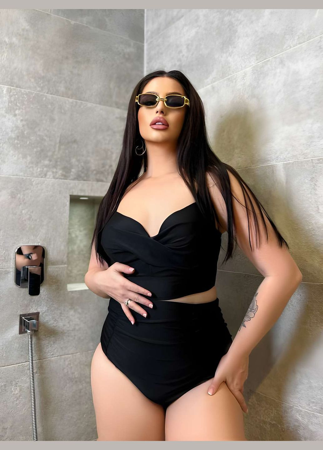 Черный летний женский черный купальник с чашками 5xl утяжка. No Brand