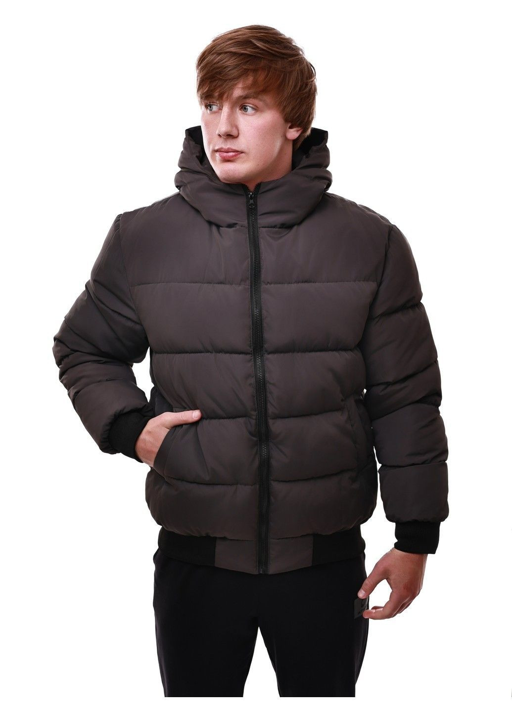 Серая куртка зимняя мужская No Brand