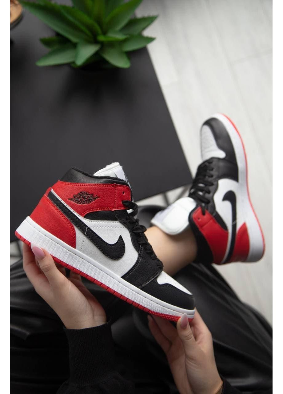 Черные зимние кроссовки мужские nike air jordan 1 retro mid red white black fur найк аир джордан No Brand