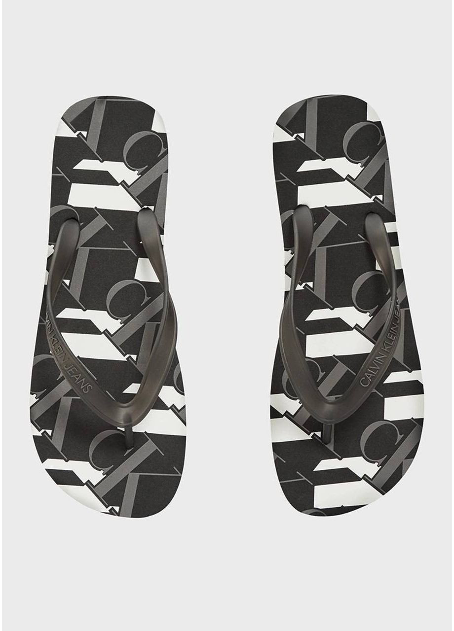 Вьетнаики jeans monogram Calvin Klein (356179033)