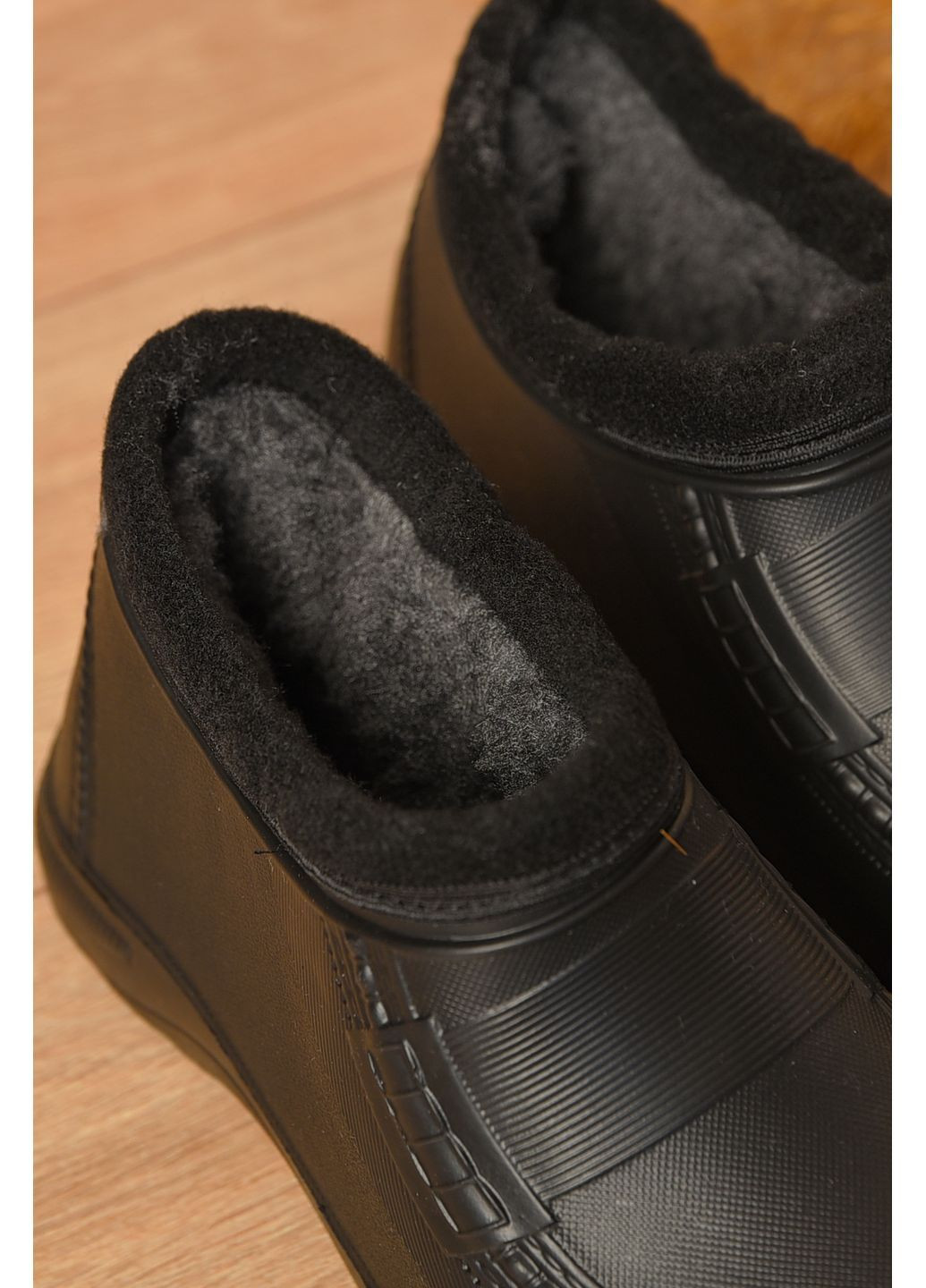 Калоші жіночі на хутрі черного кольору Let's Shop (363019226)