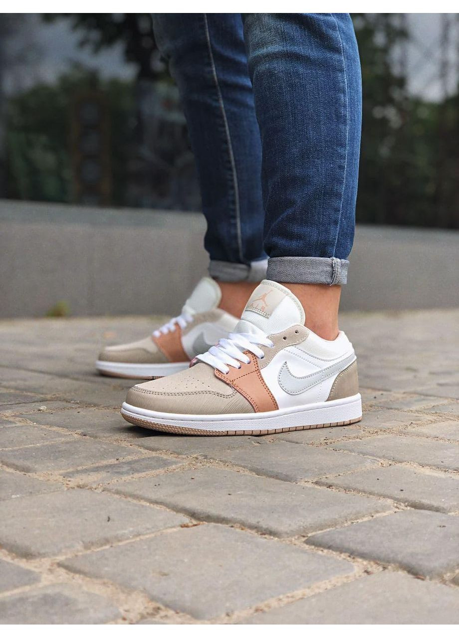 КРОССОВКИ ЖЕНСКИЕ NIKE AIR JORDAN RETRO 1 LOW BEIGE WHITE НАЙК АИР ДЖОРДАН No Brand бежевые демисезоны (369392015)