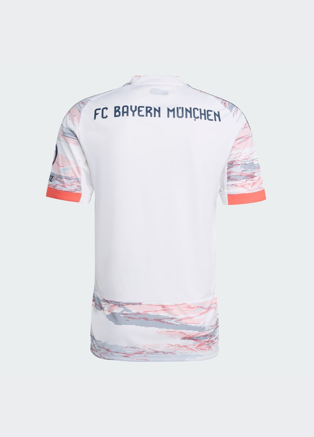 Белый демисезонный спортивный лонгслив adidas с логотипом