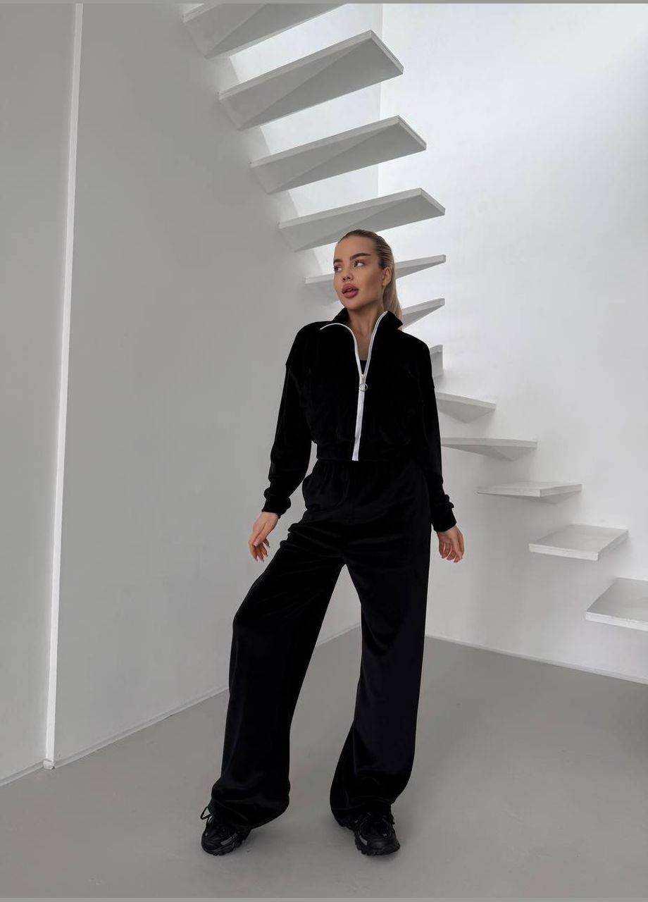 Велюровый женский костюм с брюками и кофтой. Adelante (328000220)