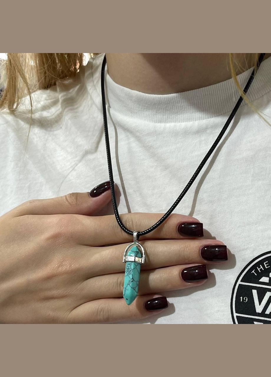 Кулон-маятник з натуральним каменем Бірюза у вигляді кристала шестигранника на ланцюжку в подарунковій коробочці Овен (326807787)