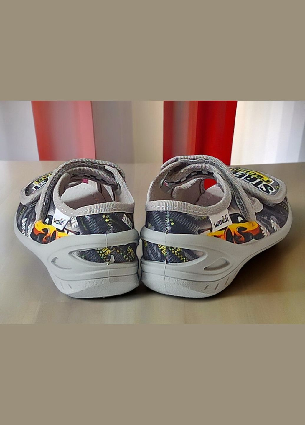 Серые ортопедические открытые тапочки текстильные босоножки на липучках валди адам Waldi