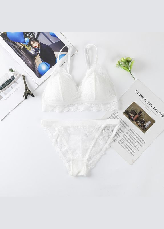Білий демісезонний комплект нижньої білизни бюстгальтер і трусики s/m білий (2-211) New Style