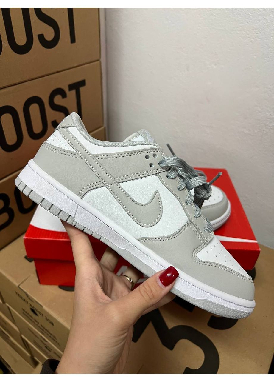 Светло-серые всесезонные кроссовки dunk grey camo Nike