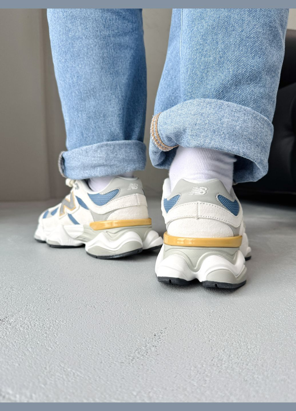 Бежевые демисезонные кроссовки мужские и женские new balance 9060 beige blue | нью беланс 9060 бежевые No Brand