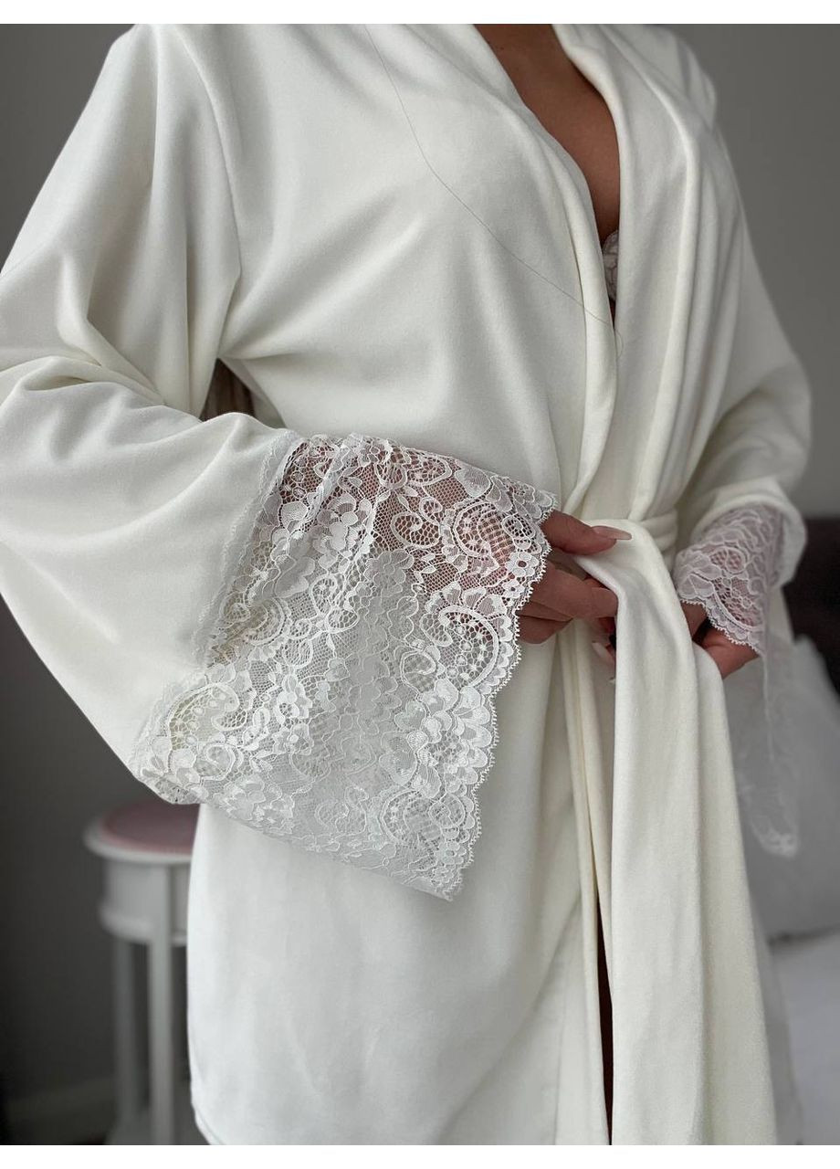 Халат жіночий велюровий з мереживом No Brand (370169331)