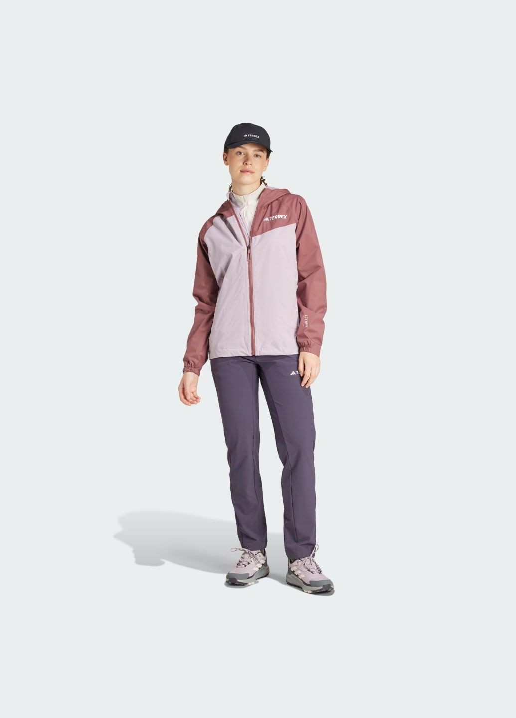 Фиолетовая демисезонная куртка-дождевик terrex multi 2l adidas