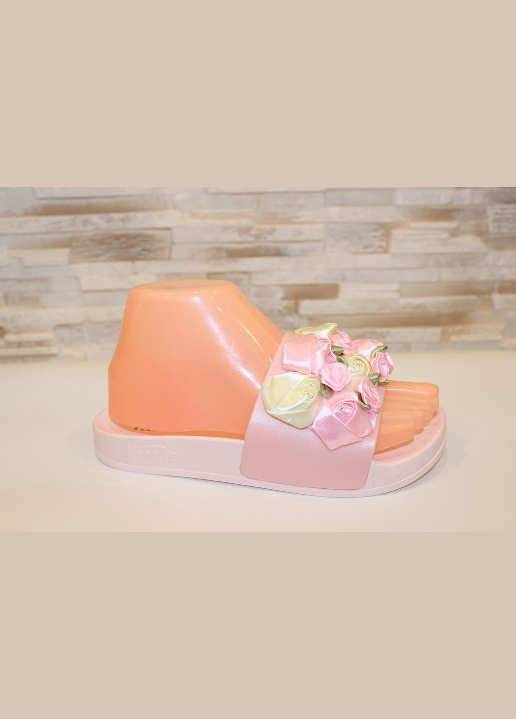 Шльопанці жіночі літні рожевого кольору No Brand Шльопанці літні жіночі (335821757)