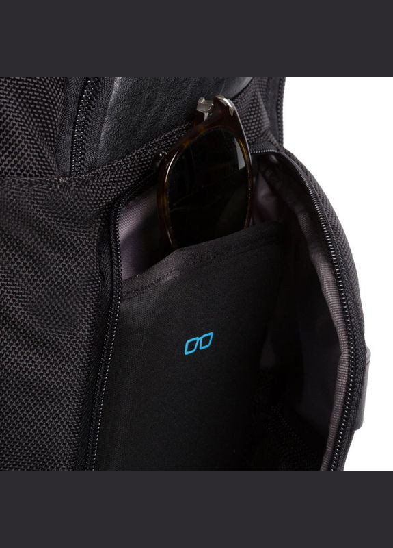 Рюкзак для ноутбука BRIEF2 Bagmotic/Black CA5477BR2BM_N official Piquadro (372674657)