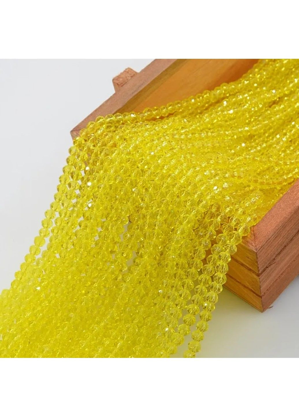 Бусина Рондель 4*3 мм, колір жовтий АВ, 1-нитка ≈125-135 шт No Brand (303138611)