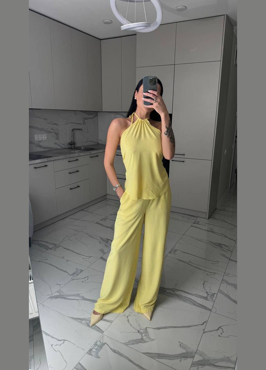 Костюм из легкой и приятной ткани в летних, сочных цветах. Adelante (340917092)