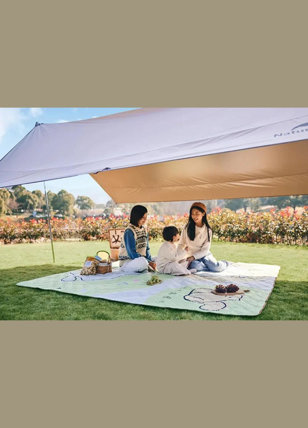 Коврик для пикника CNK2350WS010 210х240см Light green Naturehike (330143518)