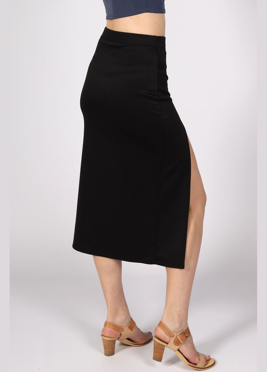 Черная офисная юбка миди, ниже колена, женская трикотажная с разрезом на правой ноге, однотонная. No Brand
