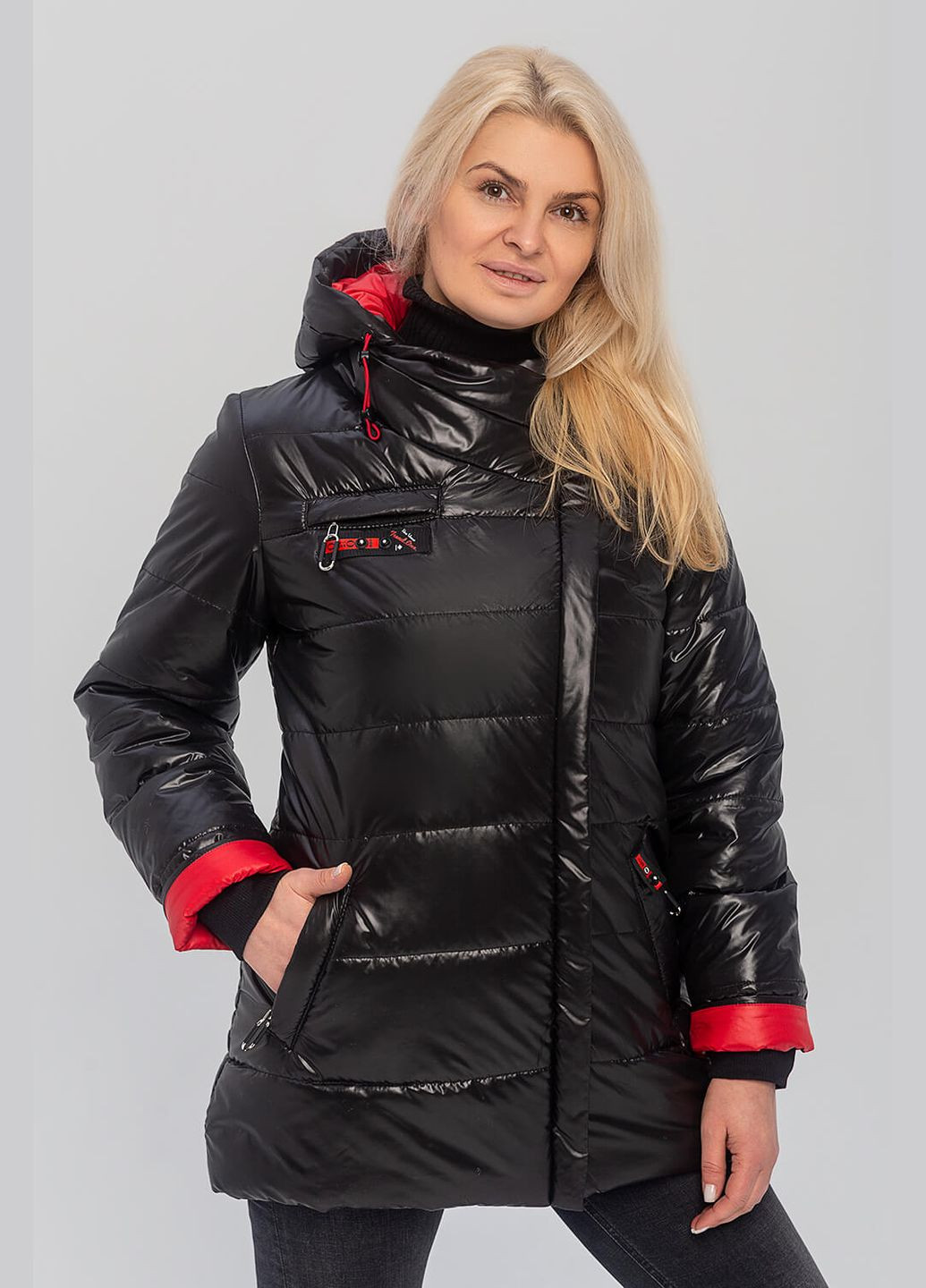 Чорна демісезонна куртка "мартіна" з поясом MioRichi