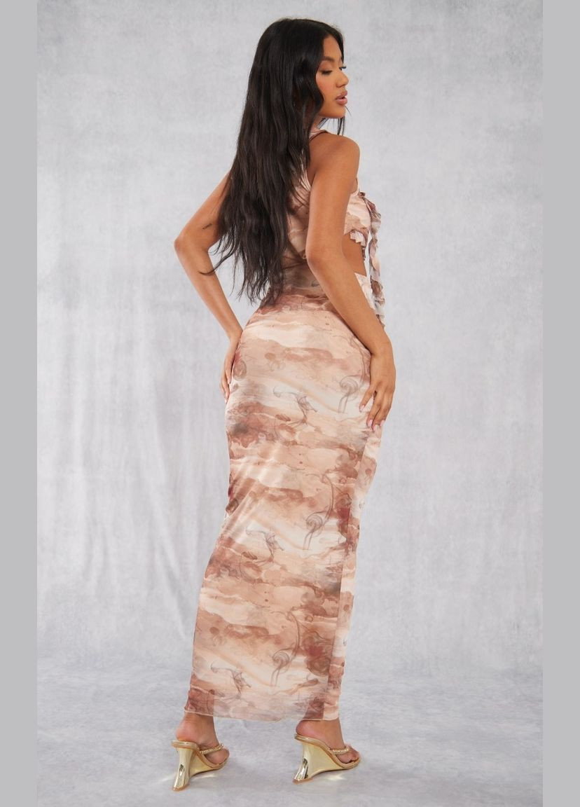 Бежева сукня PrettyLittleThing