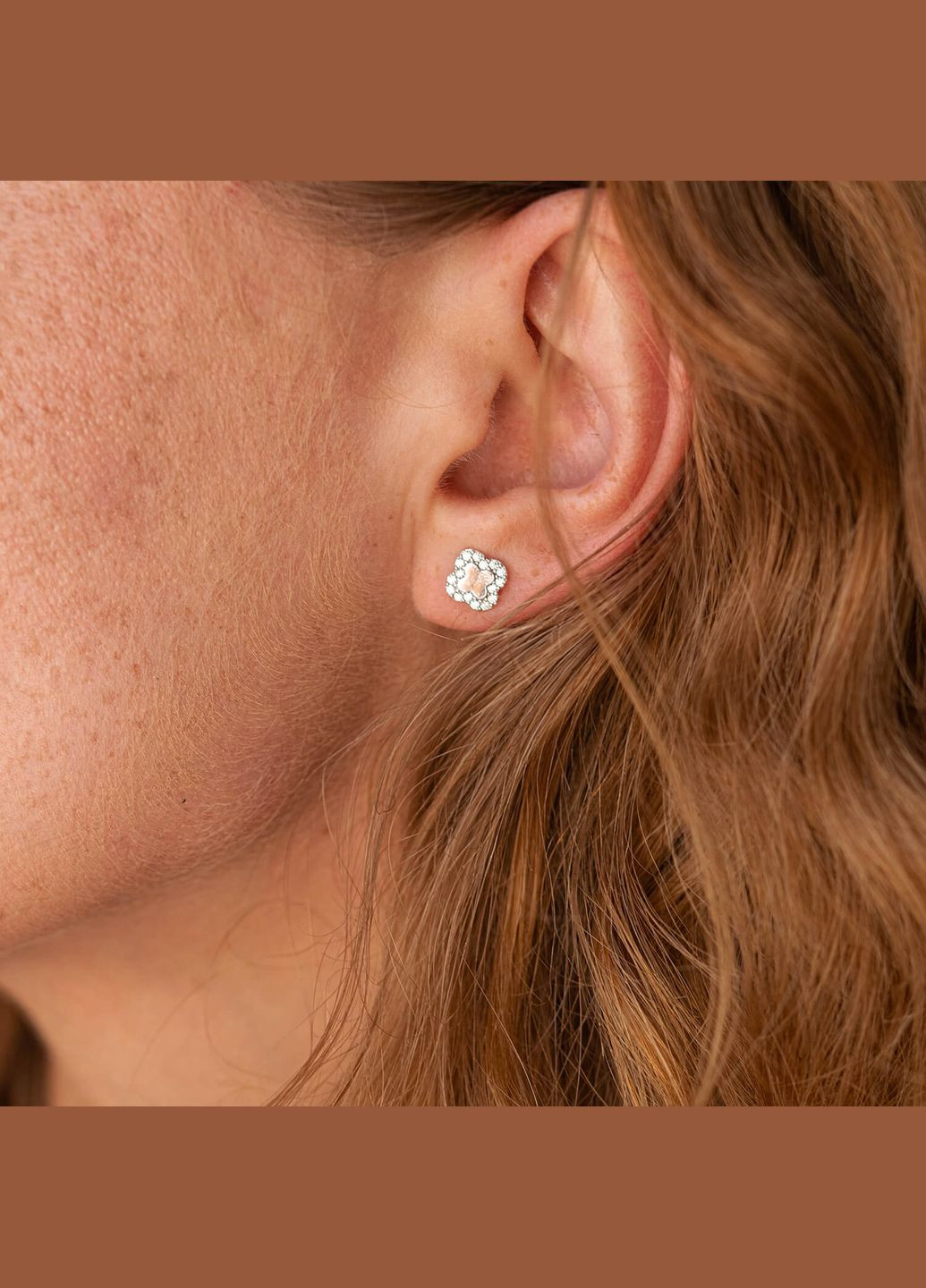 Золоті сережки-гвоздики Конюшина (фіаніт) с06180 Oniks (264023786)