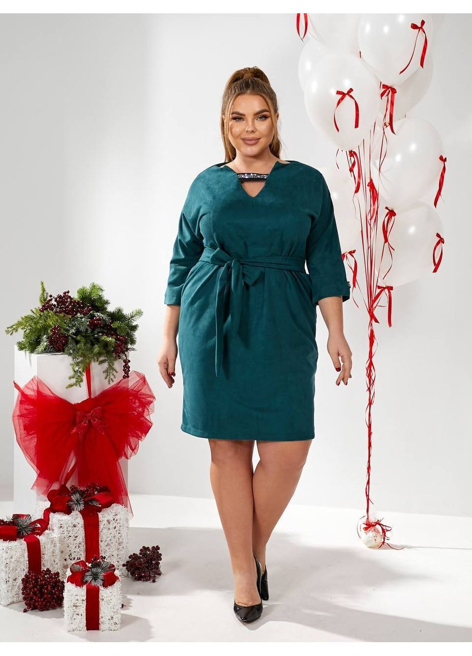 Пляшкова зелена святковий жіноча сукня прямого крою на замші силуетна Avanti однотонна