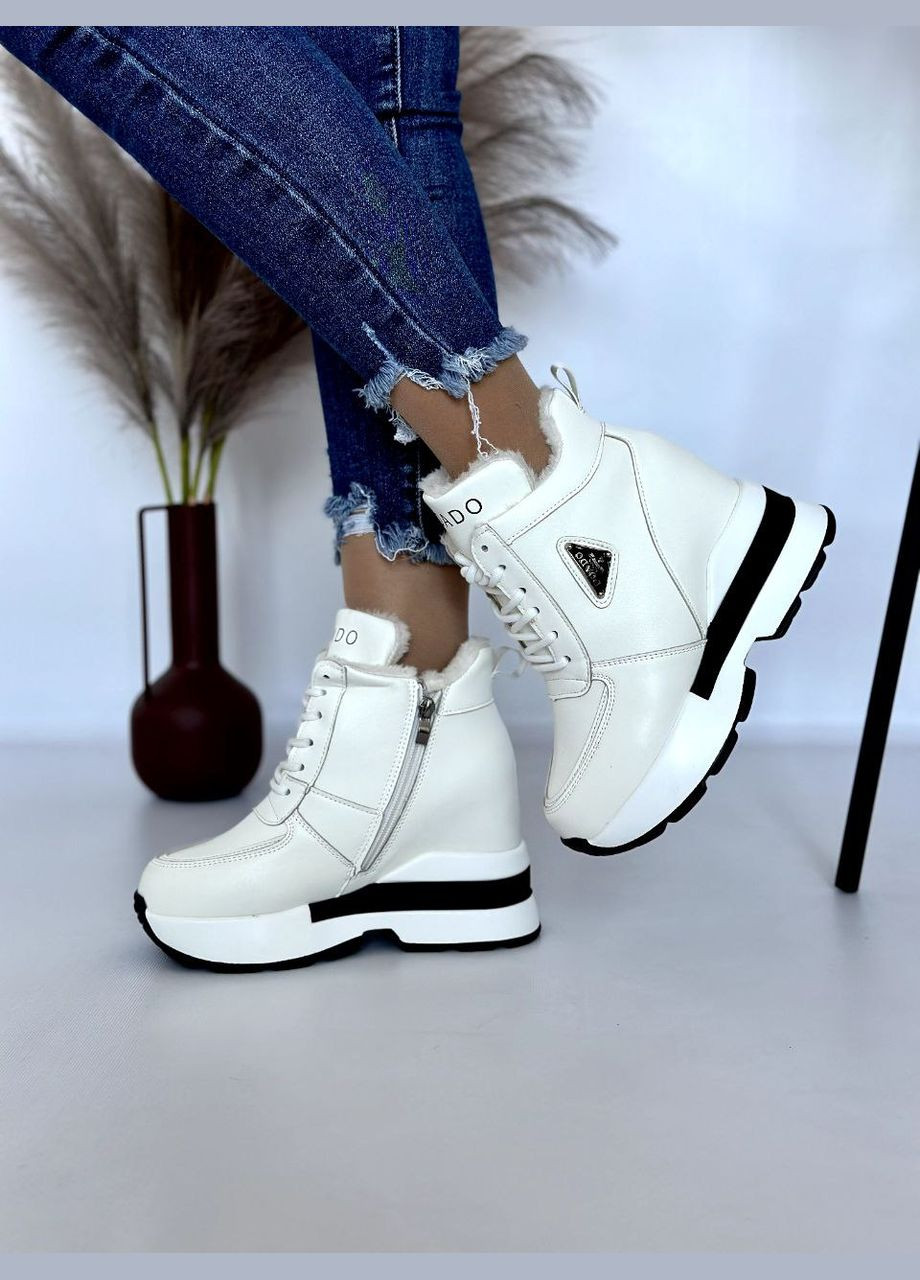 Стильні жіночі снікерси No Brand білі зими (313873700)